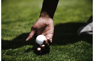 Our robot test reveals the longest and shortest golf balls for average swing speeds.